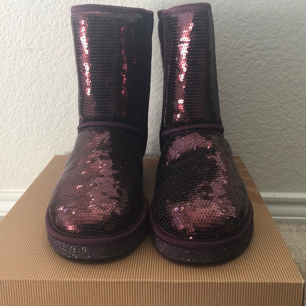 Sequins Ugg Short boots
